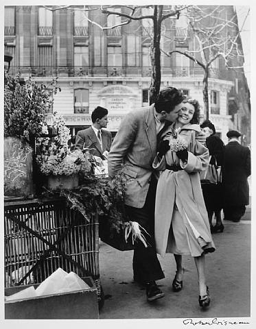 Les Amoureux aux Poireaux, 1950 © Robert Doisneau