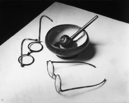 Mondrian’s Glasses and Pipe, Paris, 1926 © Estate of André Kertész