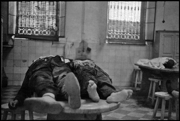 VALENCIA, Spain—Air-raid victims in the morgue, May 1937. © Gerda Taro © 2002 by International Center of Photography/Magnum Photos / Magnum Photos