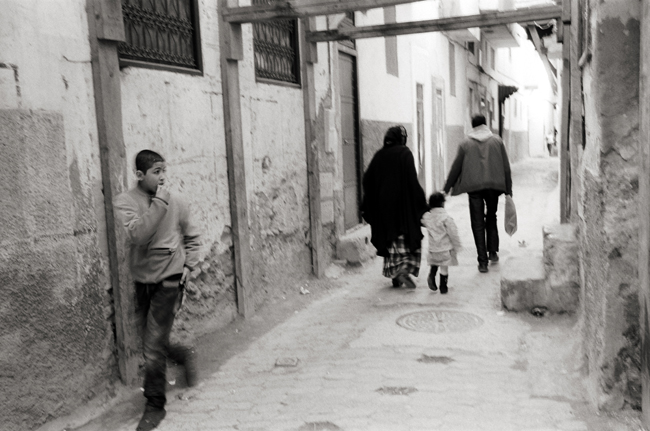 The Mellah, Jewish Quarter, Fez, Morocco; Leica MP 0.58, 35mm Summicron, Kodak Tri-X © Doug Kim