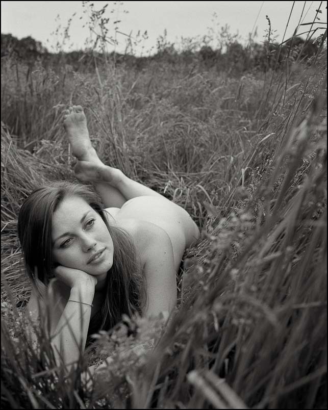 German Nudes of an American Girl © Aurelien Le Duc