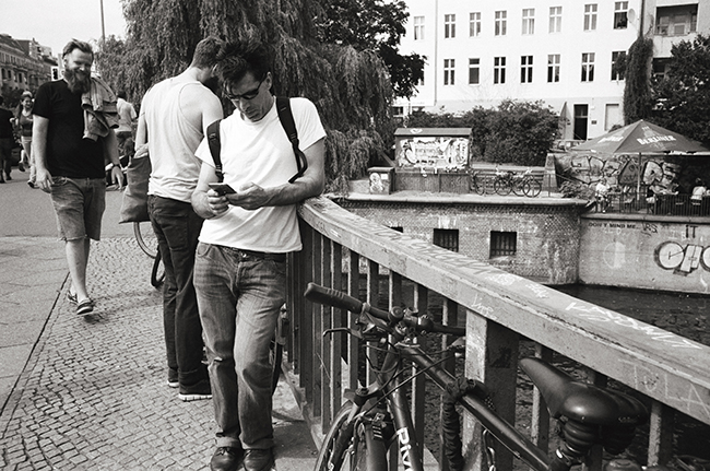 Maybachufer, Kreuzberg, Berlin; Leica MP 0.58, 35mm Summicron, Kodak Tri-X © Doug Kim