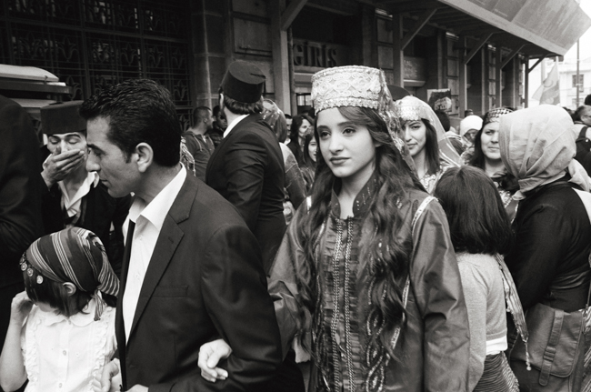 İstiklal, Istanbul, Turkey; Leica MP 0.58, 35mm Summicron, Kodak Tri-X © Doug Kim