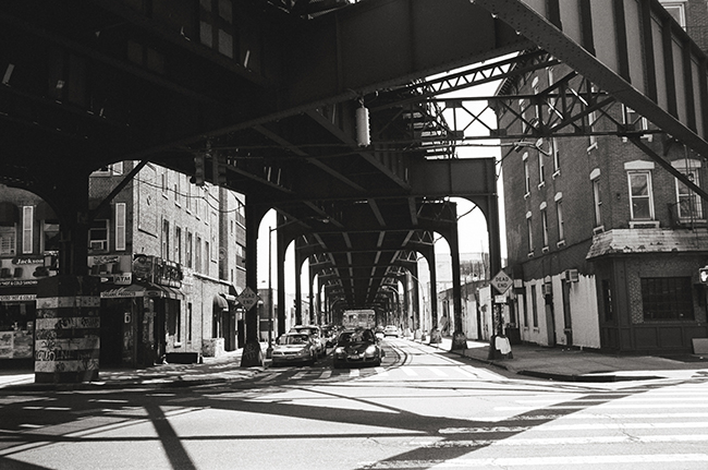Jackson Ave, Greenpoint, Brooklyn; Leica MP 0.58, 35mm Summicron, Kodak Tri-X © Doug Kim
