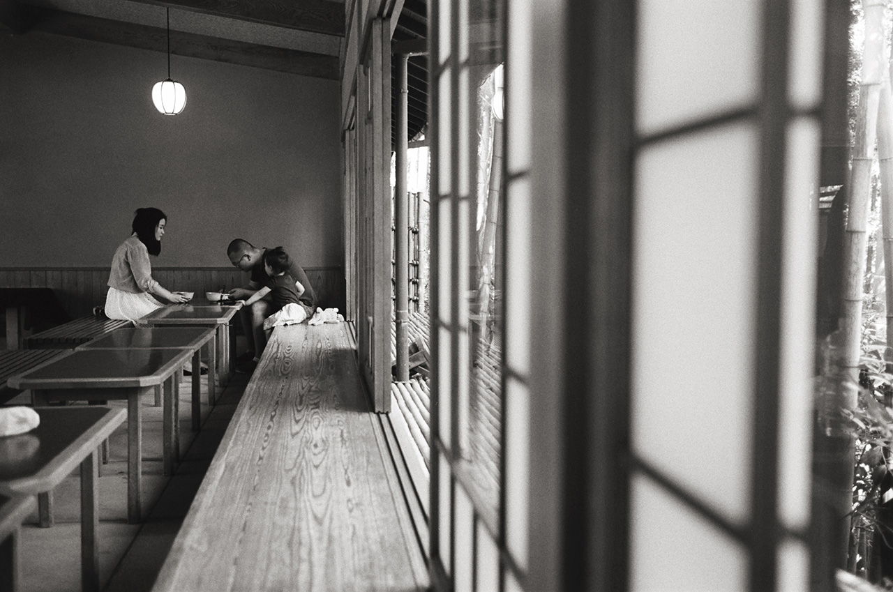 Kyoto, Japan; Leica MP 0.58, 35mm Summicron, Kodak Tri-X © Doug Kim